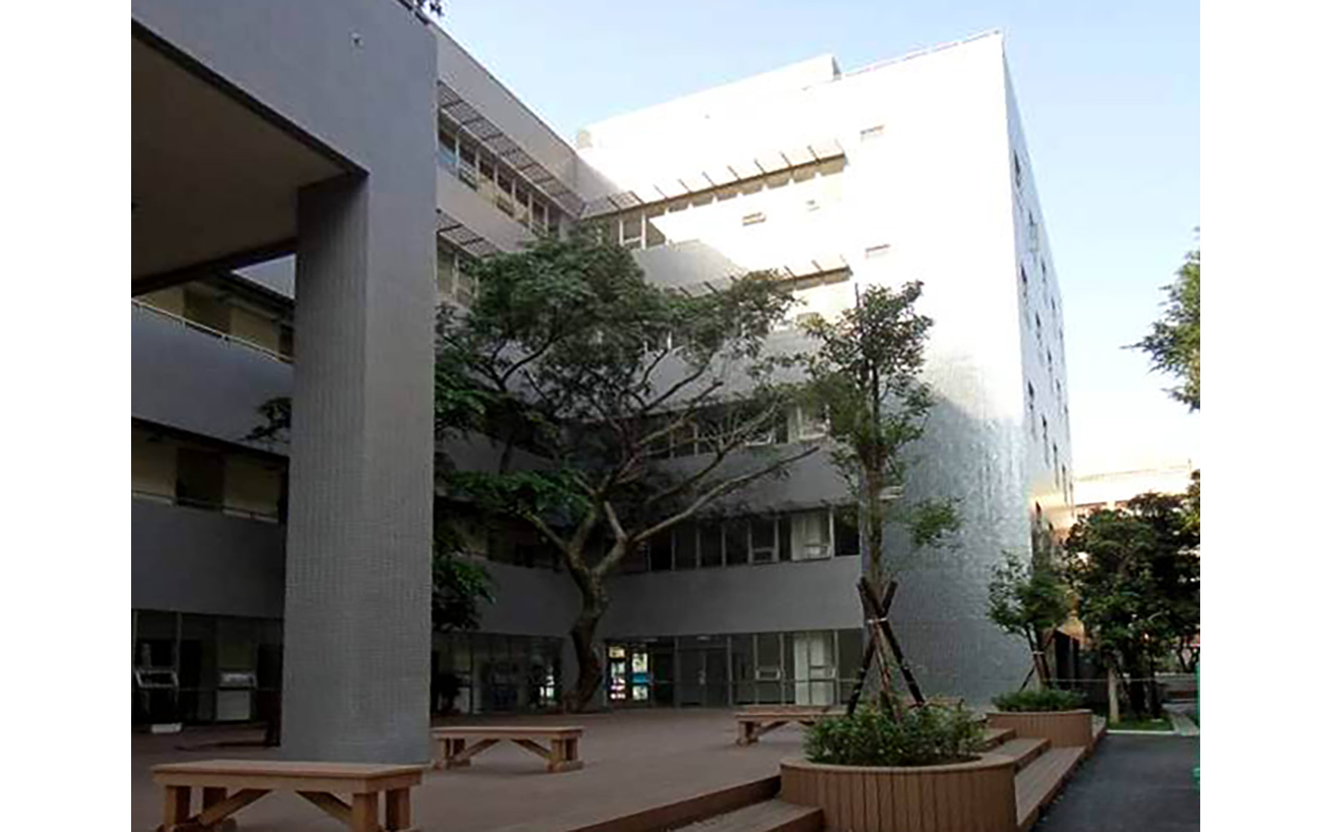 台北台湾大学药学馆