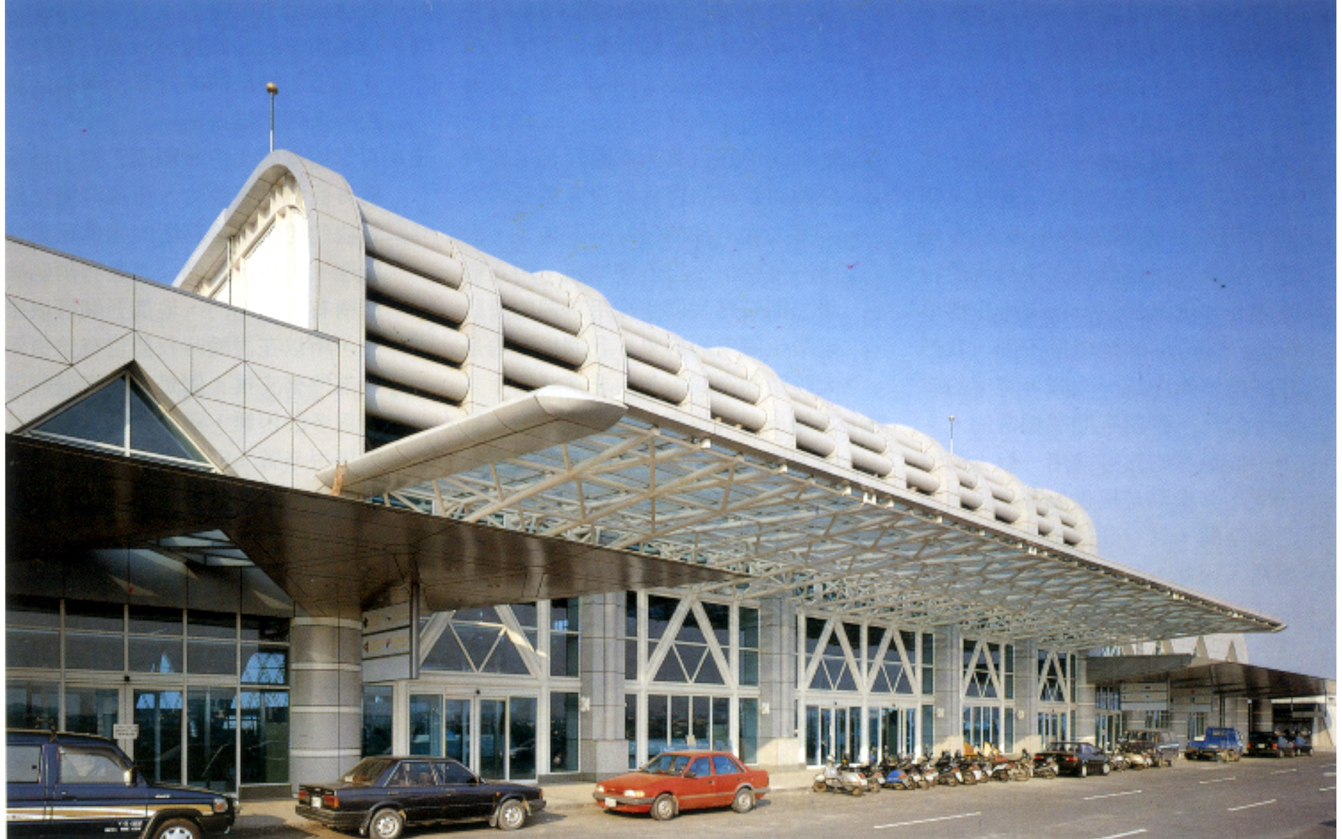 高雄小港机场增建